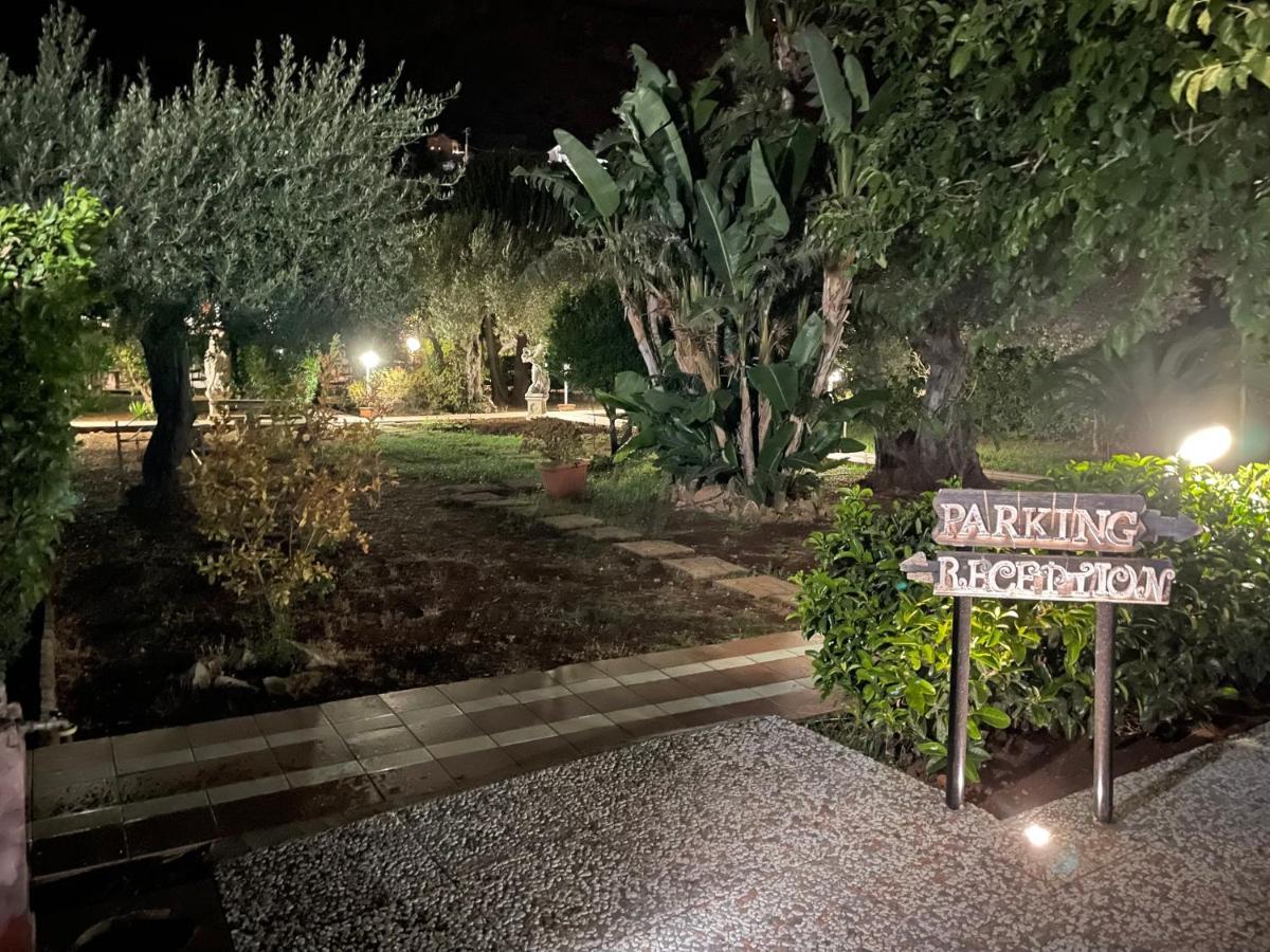 Grotta Dei Puntali B&B Carini Εξωτερικό φωτογραφία